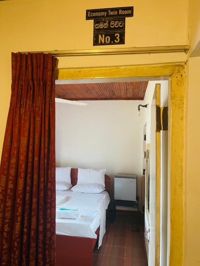 Mangala Lodge Kurunegala Zewnętrze zdjęcie